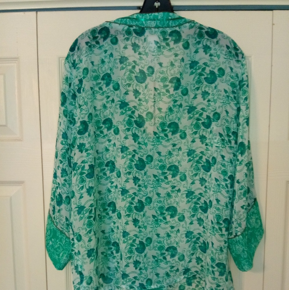 Chico's Floral Tunic - Picture 2 of 4